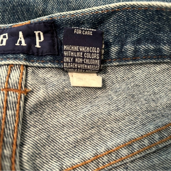 GAP Classic Blue Denim Barrel Leg Jeans - Picture 14 of 14